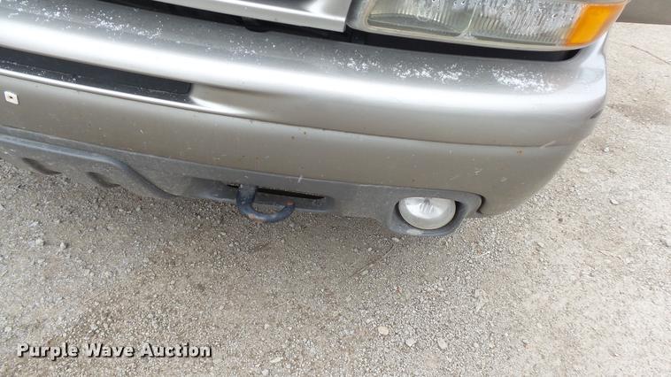 image for item DB3839 2001 Chevrolet Tahoe SUV