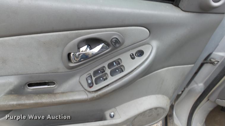 image for item DB3840 2005 Chevrolet Malibu