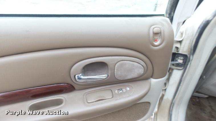 image for item DB3841 2000 Chrysler 300M