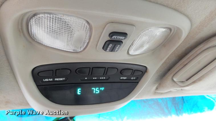 image for item DB3841 2000 Chrysler 300M