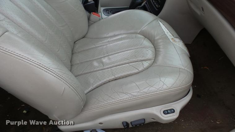 image for item DB3841 2000 Chrysler 300M