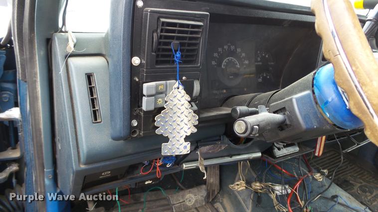 image for item DB3842 1990 Chevrolet 1500 Ext. Cab pickup truck