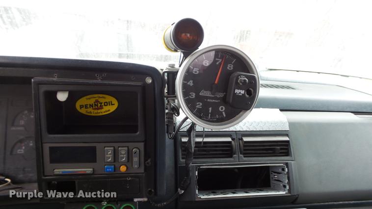 image for item DB3842 1990 Chevrolet 1500 Ext. Cab pickup truck