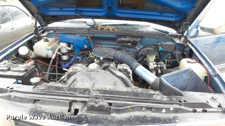 image for item DB3842 1990 Chevrolet 1500 Ext. Cab pickup truck