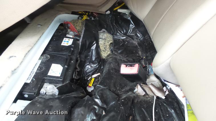 image for item DB3843 1999 Mercedes Benz E320