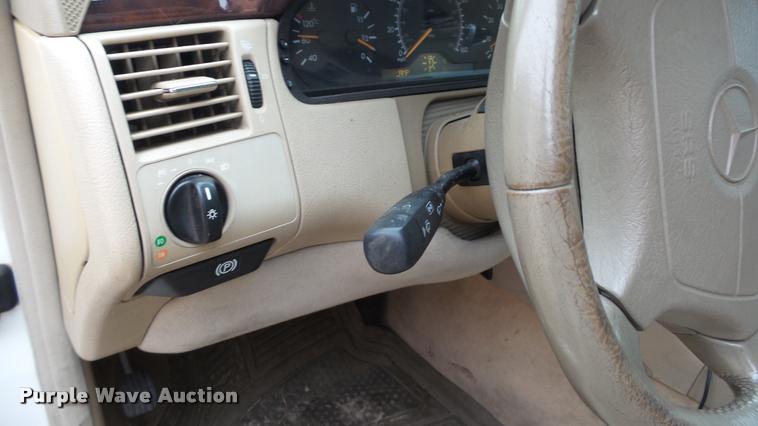 image for item DB3843 1999 Mercedes Benz E320