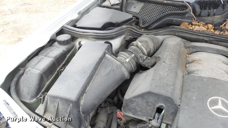 image for item DB3843 1999 Mercedes Benz E320