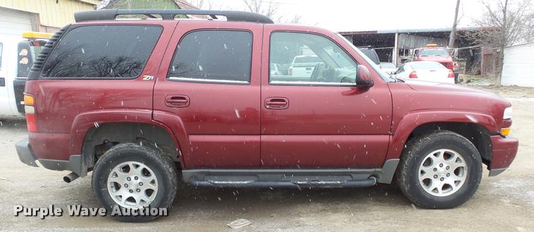image for item DB3844 2003 Chevrolet Tahoe SUV