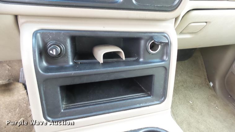 image for item DB3844 2003 Chevrolet Tahoe SUV