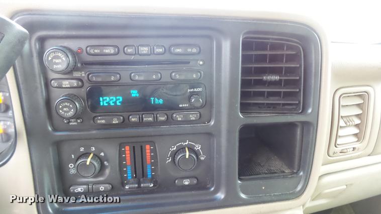 image for item DB3844 2003 Chevrolet Tahoe SUV