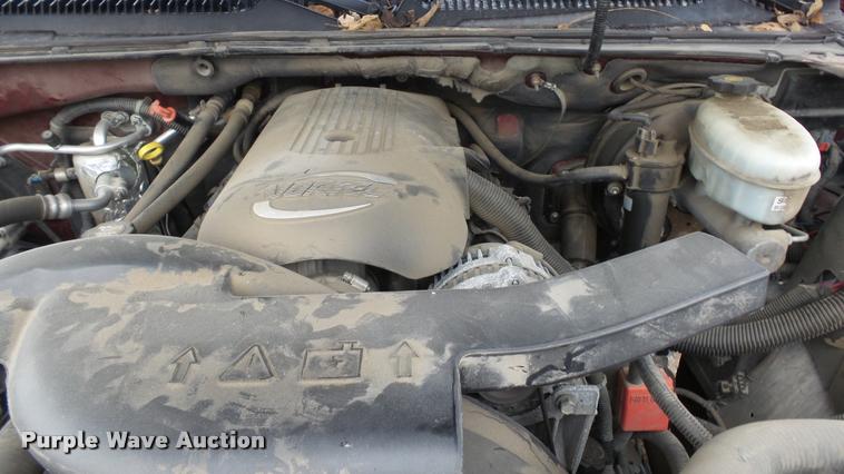 image for item DB3844 2003 Chevrolet Tahoe SUV