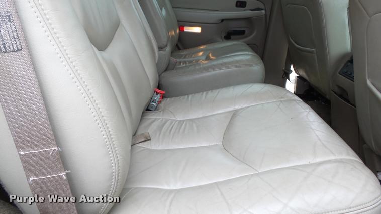 image for item DB3844 2003 Chevrolet Tahoe SUV