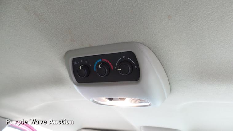 image for item DB3844 2003 Chevrolet Tahoe SUV