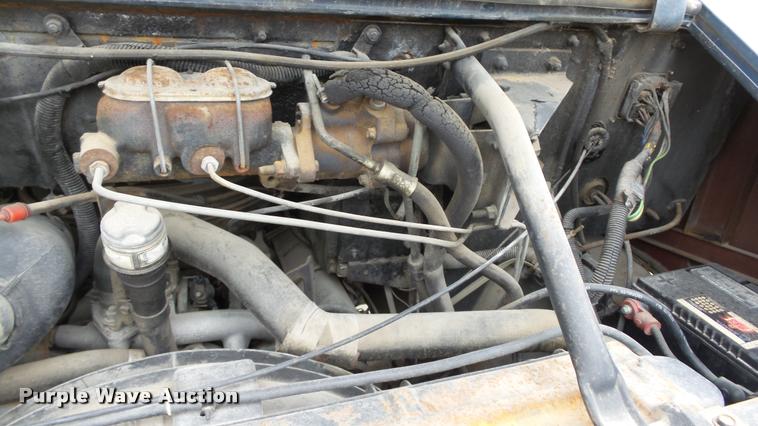 image for item DB3865 1984 Chevrolet Step Van 20 delivery truck