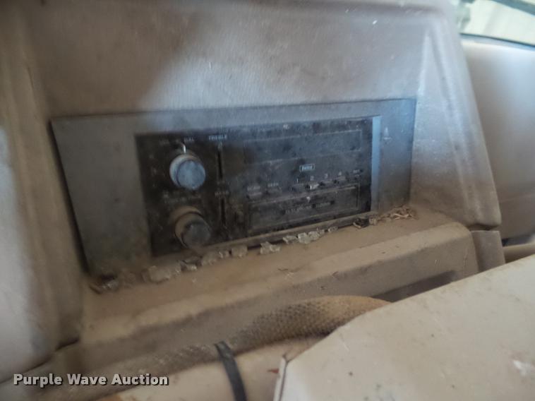 image for item DB5007 1993 Chevrolet G30 school bus