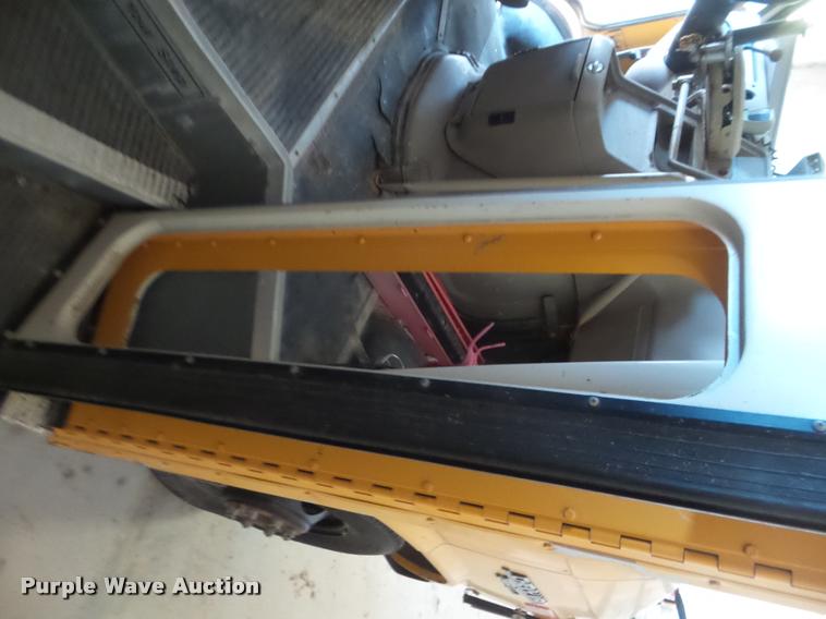 image for item DB5007 1993 Chevrolet G30 school bus