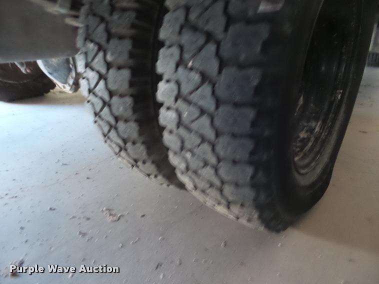 image for item DB5007 1993 Chevrolet G30 school bus