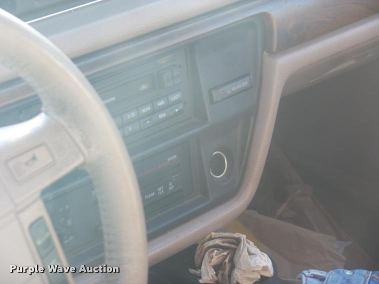 image for item DB5008 1993 Ford Crown Victoria