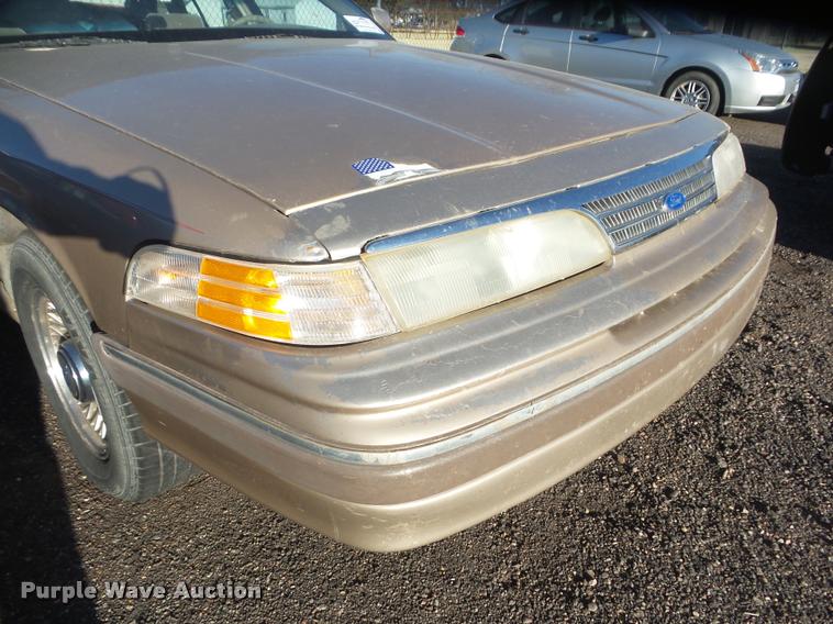 image for item DB5008 1993 Ford Crown Victoria