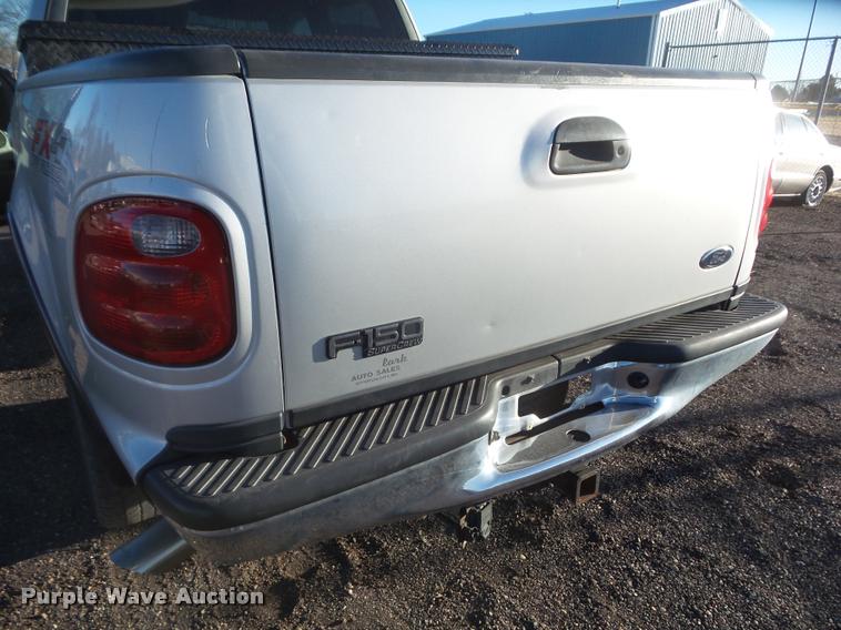 image for item DB5011 2003 Ford F150 SuperCrew pickup truck