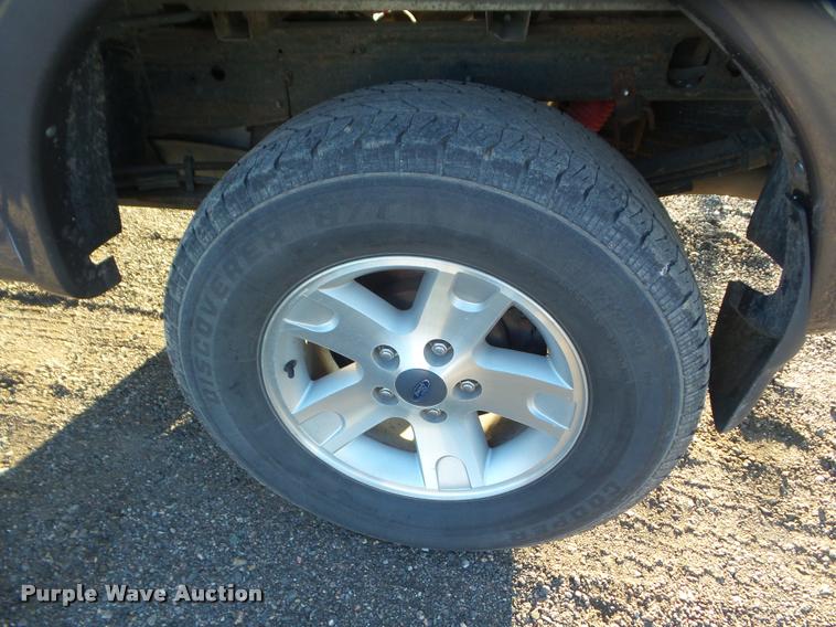 image for item DB5011 2003 Ford F150 SuperCrew pickup truck