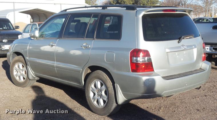 image for item DB5012 2004 Toyota Highlander SUV