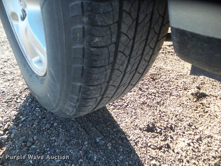 image for item DB5012 2004 Toyota Highlander SUV