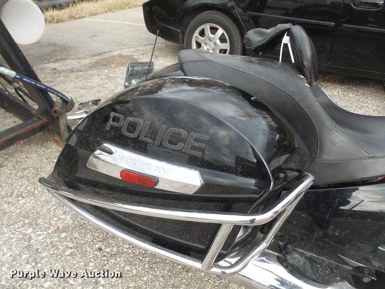 image for item DC9152 2011 Victory motorcycle