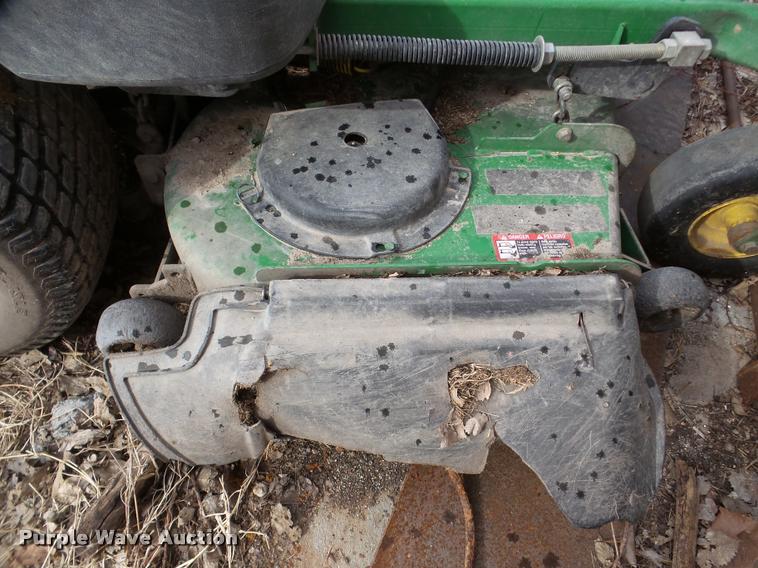 image for item DF9659 John Deere 757 ZTrak lawn mower