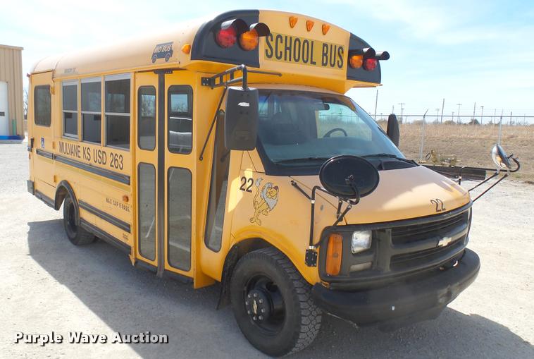 image for item DS9185 1999 Chevrolet Express 3500 Cargo school bus