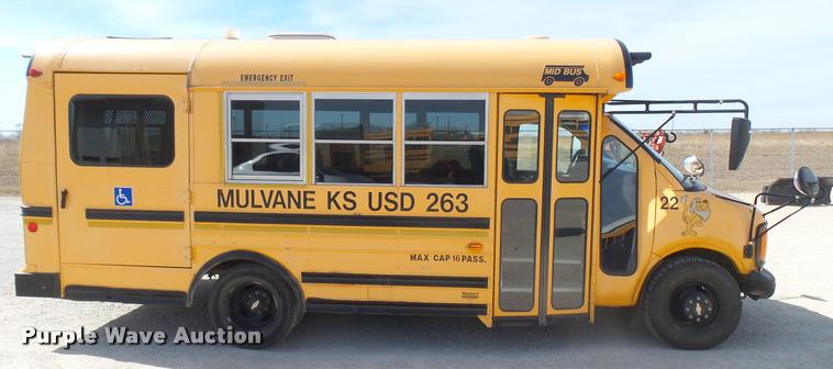 image for item DS9185 1999 Chevrolet Express 3500 Cargo school bus