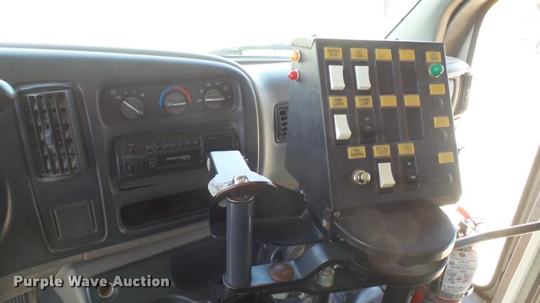 image for item DS9185 1999 Chevrolet Express 3500 Cargo school bus