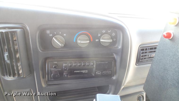 image for item DS9185 1999 Chevrolet Express 3500 Cargo school bus