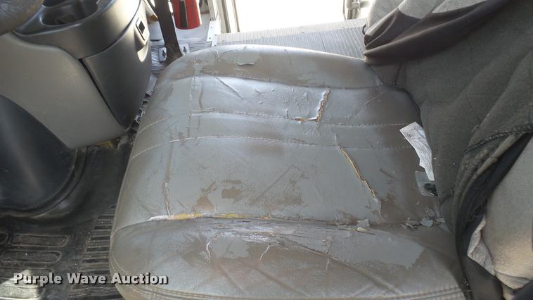 image for item DS9185 1999 Chevrolet Express 3500 Cargo school bus