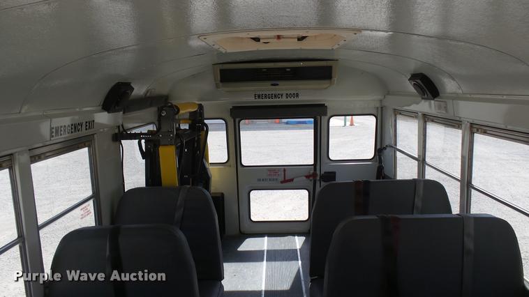 image for item DS9185 1999 Chevrolet Express 3500 Cargo school bus