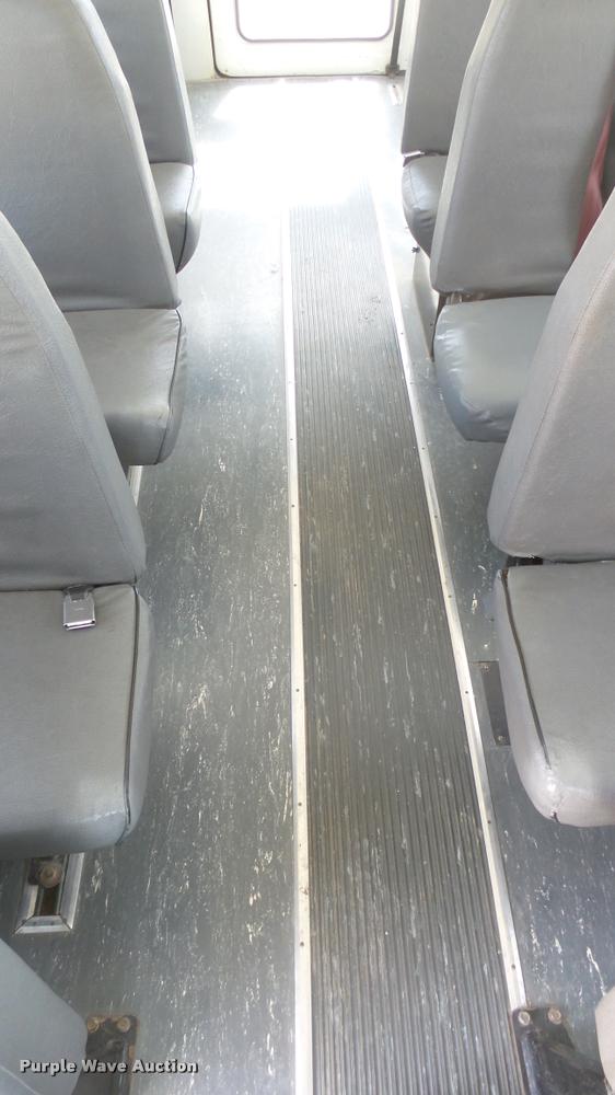 image for item DS9185 1999 Chevrolet Express 3500 Cargo school bus