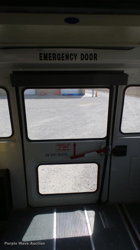 image for item DS9185 1999 Chevrolet Express 3500 Cargo school bus