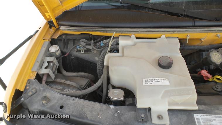 image for item DS9185 1999 Chevrolet Express 3500 Cargo school bus