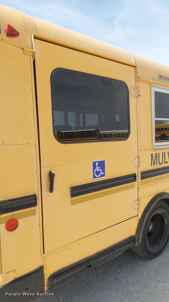 image for item DS9185 1999 Chevrolet Express 3500 Cargo school bus