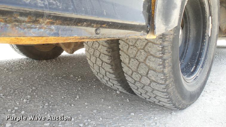 image for item DS9185 1999 Chevrolet Express 3500 Cargo school bus