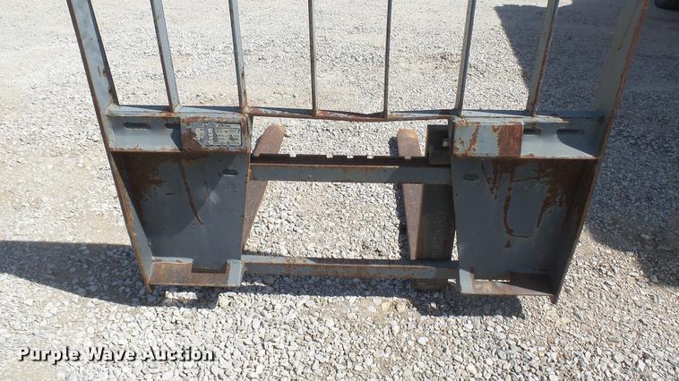 image for item DS9186 Skid steer forks