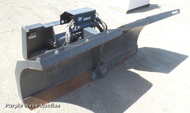 image for item DS9190 Bobcat 72 V-blade snow plow