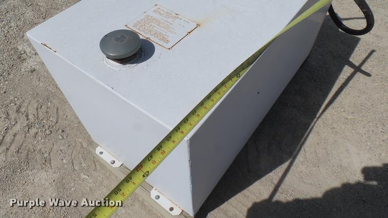 image for item DS9191 Delta Consolidated fuel tank