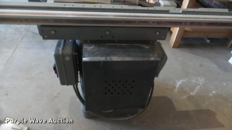 image for item DS9196 Rockwell/Delta table saw