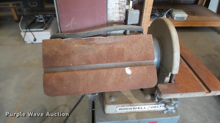 image for item DS9202 Rockwell/Delta grinder
