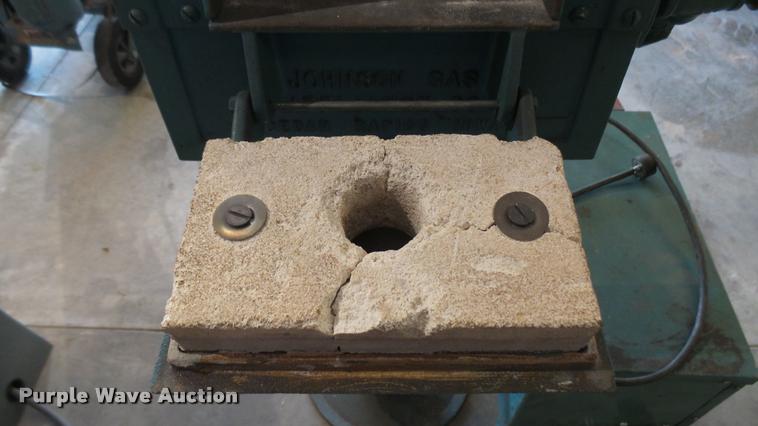 image for item DS9203 Johnson gas-heater treating furnace