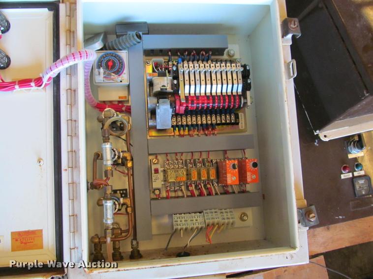 image for item DT9237 Electrical components