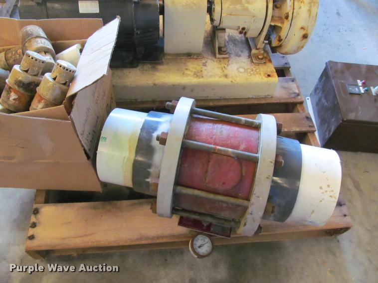 image for item DT9238 Aurora water pump