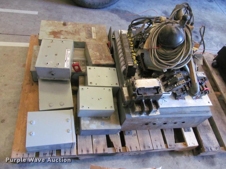 image for item DT9240 Electric panels