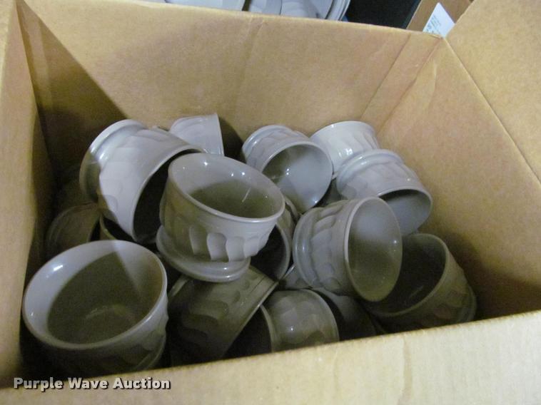 image for item DT9642 Restaurant equipment